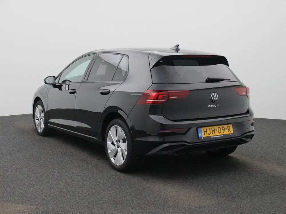 Volkswagen Golf 1.5 eHybrid Life Edition uit 2025, foto 2