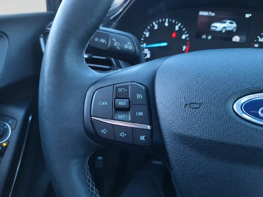 Ford Puma 1.0 EcoBoost Hybrid Titanium navigatie uit 2024, foto 15