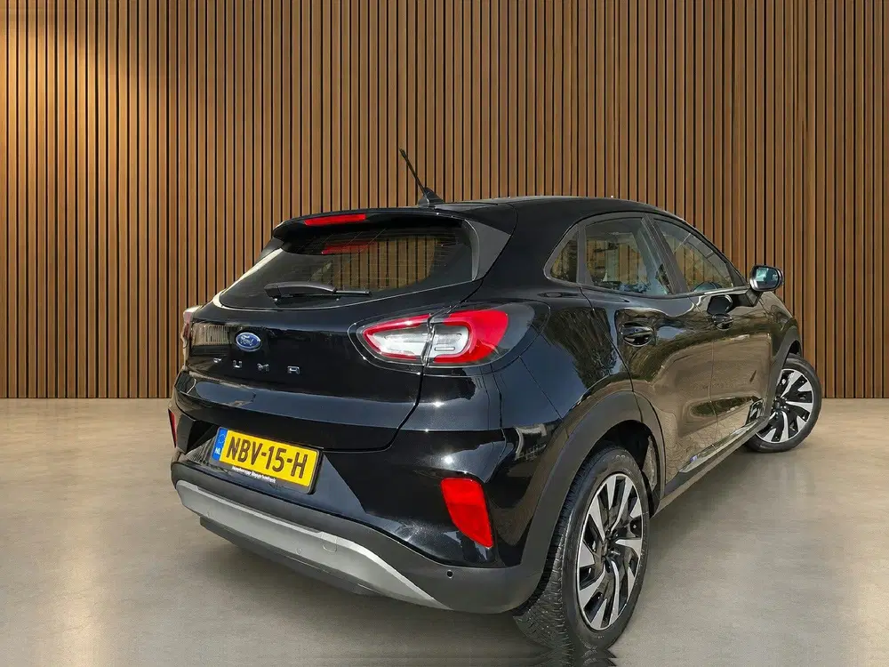 Ford Puma 1.0 EcoBoost Hybrid Titanium navigatie uit 2024, foto 4