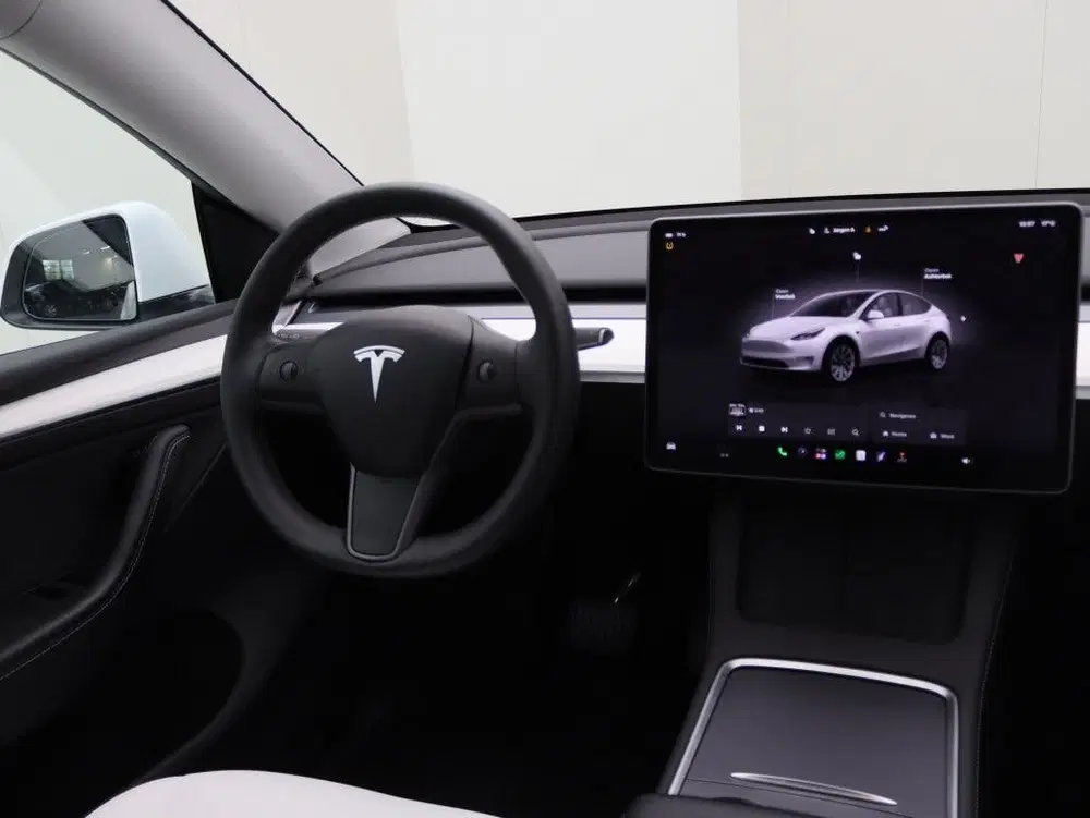 Tesla Model Y Standard RWD Plus 94.2% SoH [ WIT LEDER+AM uit 2023, foto 10