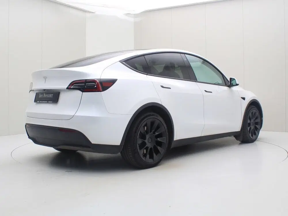 Tesla Model Y Standard RWD Plus 94.2% SoH [ WIT LEDER+AM uit 2023, foto 2