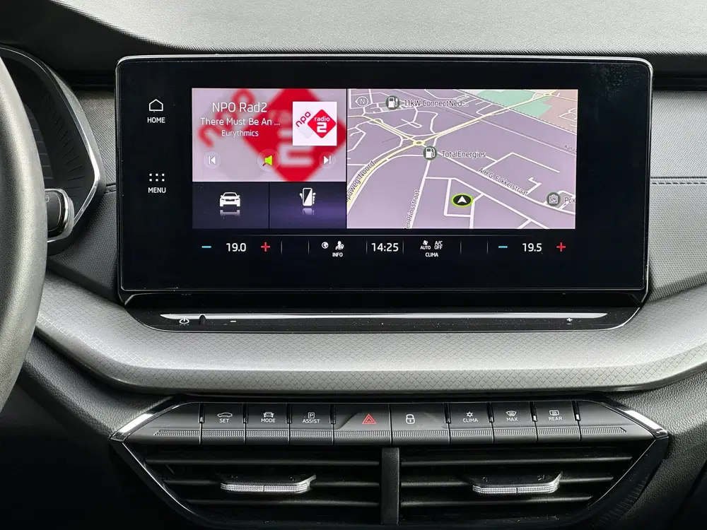 Skoda Octavia 1.0 e-TSI Business Edition uit 2023, foto 5