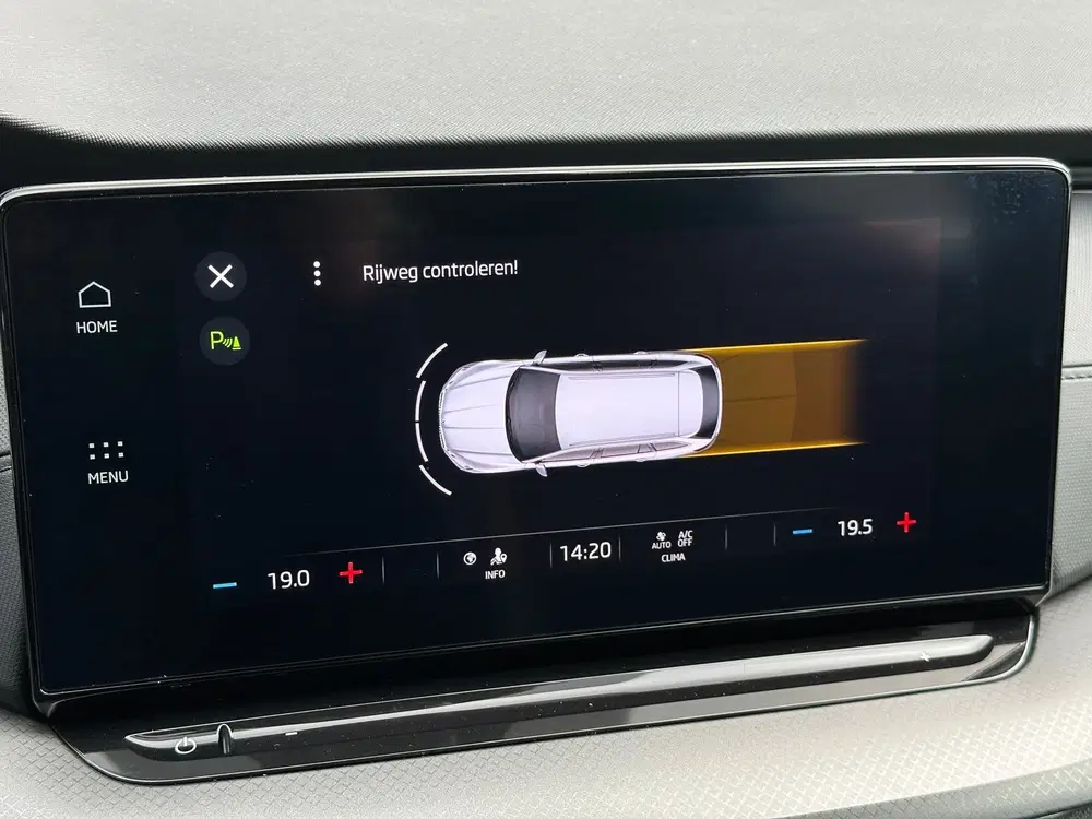 Skoda Octavia 1.0 e-TSI Business Edition uit 2023, foto 6