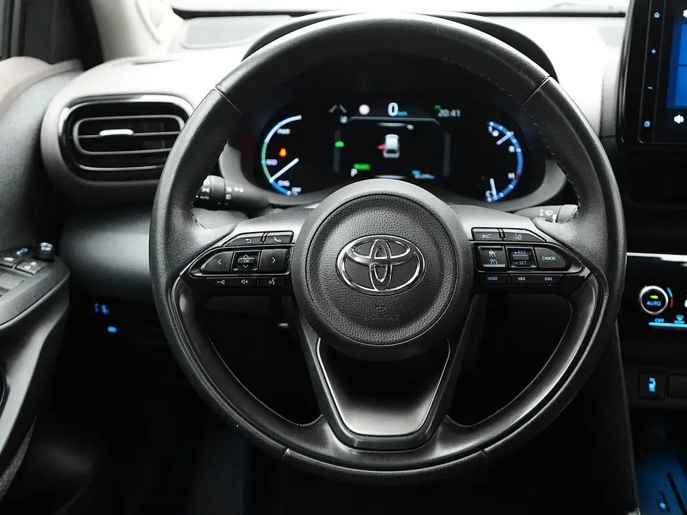 Toyota Yaris Cross 1.5 Hybrid Executive uit 2022, foto 5