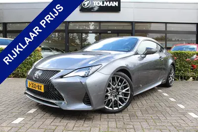 Lexus RC 300h Luxury Line uit 2020
