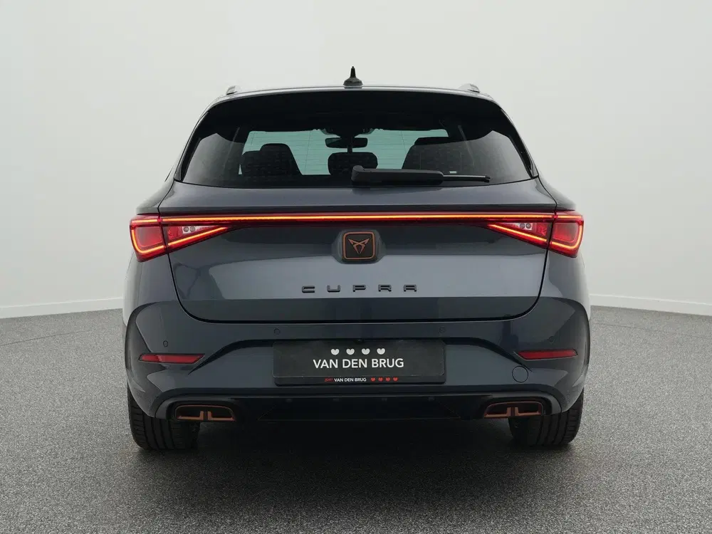 Cupra Leon 1.4 TSI eHybrid 204pk uit 2022, foto 7