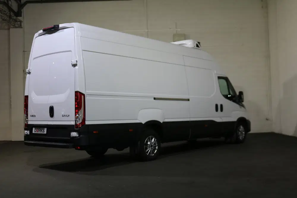 Iveco Daily 35S18 L4 H3 Hi-Matic Automaat Koelwagen Vr uit 2024, foto 9