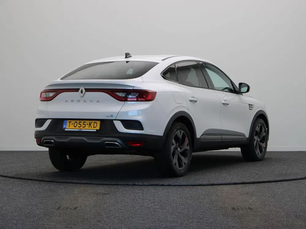 Renault Arkana 1.6 E-Tech Hybrid 145 R.S. Line uit 2023, foto 11