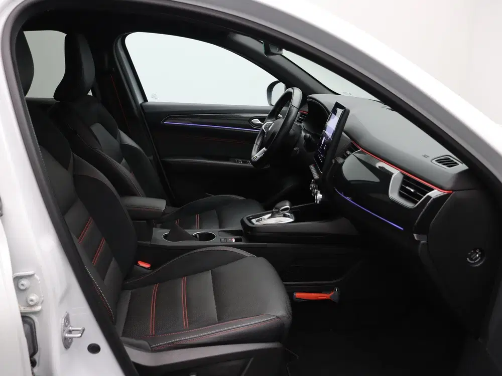 Renault Arkana 1.6 E-Tech Hybrid 145 R.S. Line uit 2023, foto 15