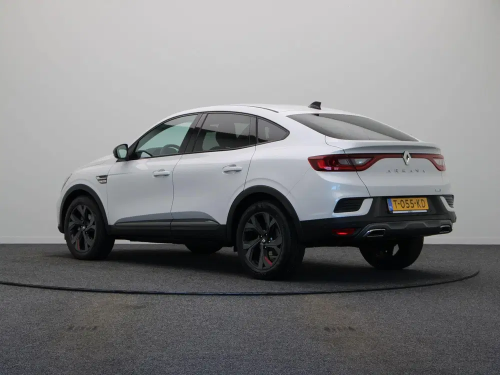 Renault Arkana 1.6 E-Tech Hybrid 145 R.S. Line uit 2023, foto 2