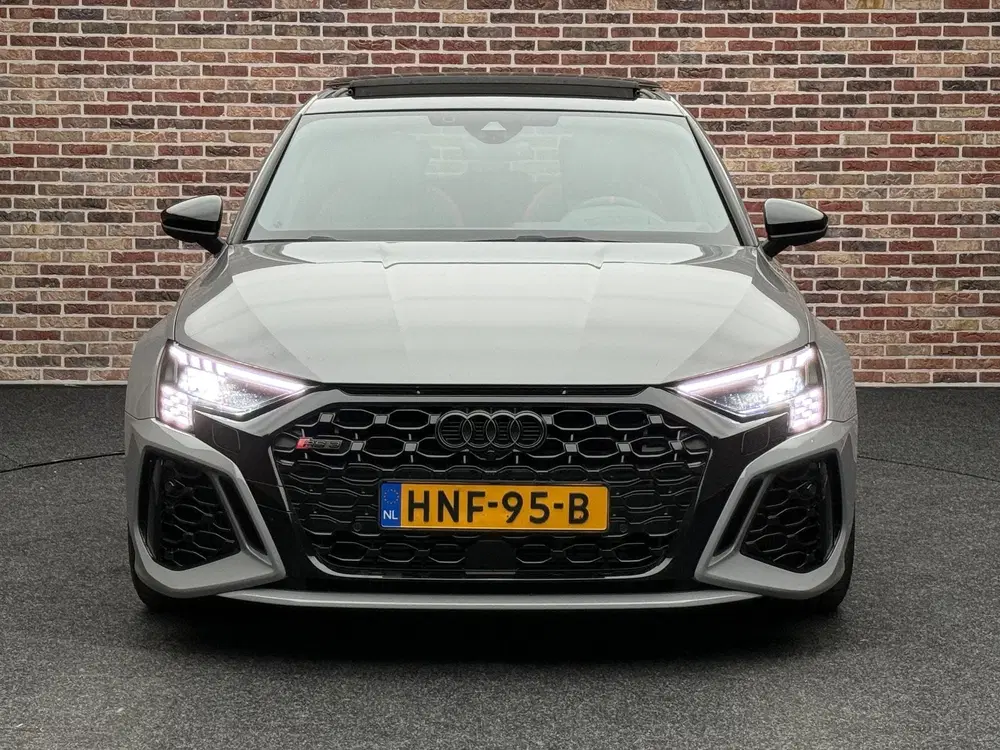 Audi RS3 2.5TFSI RS 3 quattro Keramisch Headup Pano uit 2023, foto 3