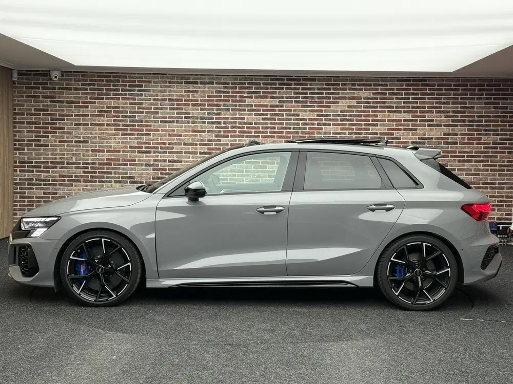 Audi RS3 2.5TFSI RS 3 quattro Keramisch Headup Pano uit 2023, foto 5