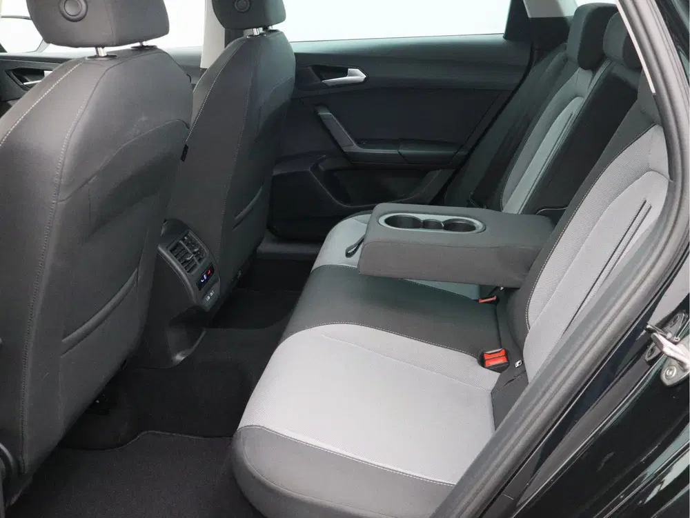SEAT Leon 1.0 TSI Style Business Intense uit 2023, foto 13