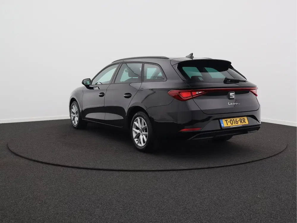 SEAT Leon 1.0 TSI Style Business Intense uit 2023, foto 14
