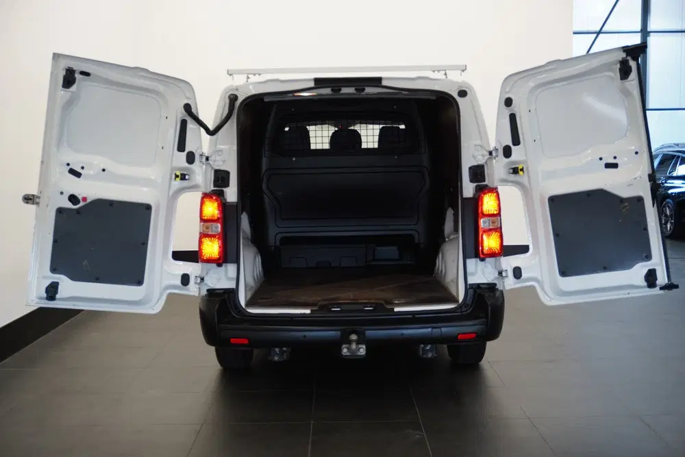 Peugeot Expert 2.0 BlueHDI 122PK L3 Dubbele Cabine EURO 6 uit 2021, foto 8
