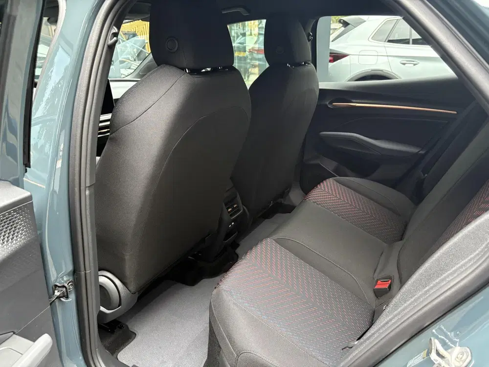 Cupra Raval Essential 39 kWh 135 PK uit 2026, foto 8