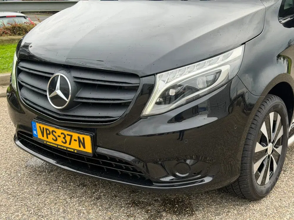 Mercedes-Benz Vito 114CDI L2H1 Automaat Airco Navi Cruisecon uit 2022, foto 2