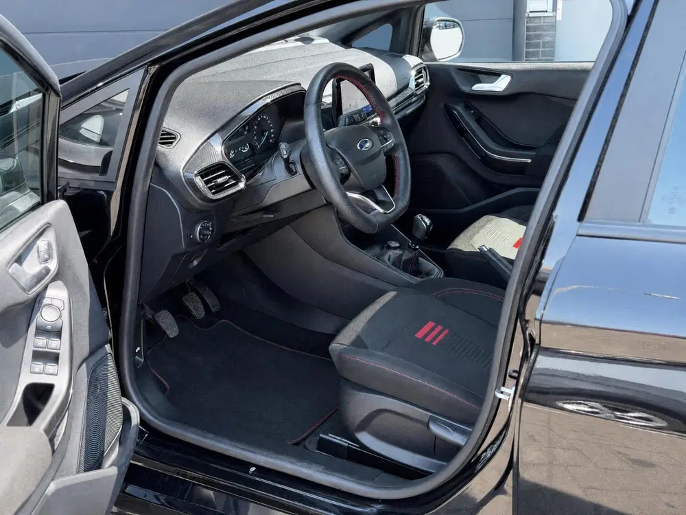 Ford Fiesta 1.0 EcoBoost Hybrid ST-Line uit 2023, foto 15