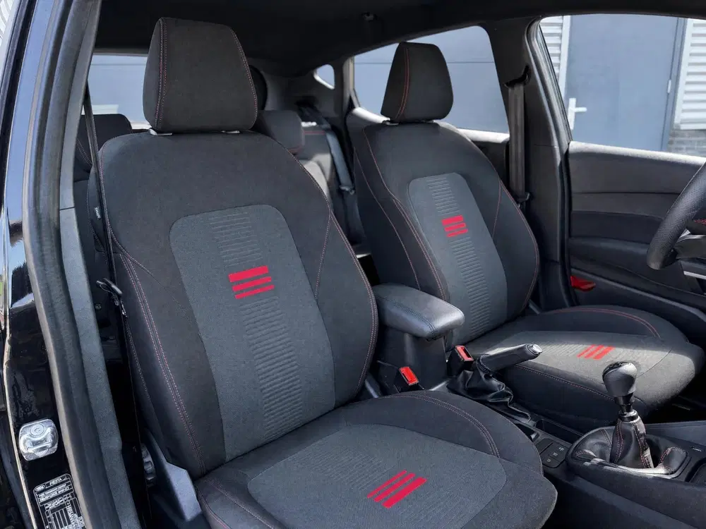 Ford Fiesta 1.0 EcoBoost Hybrid ST-Line uit 2023, foto 5