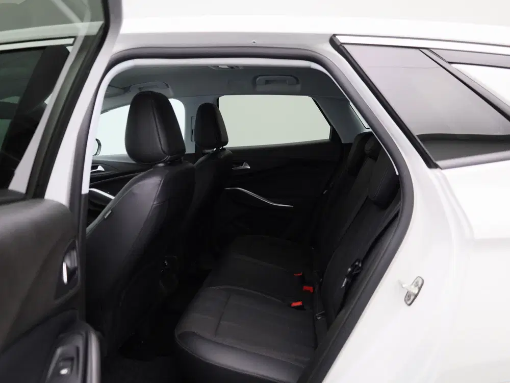 Opel Grandland 1.2 Turbo Elegance uit 2023, foto 10