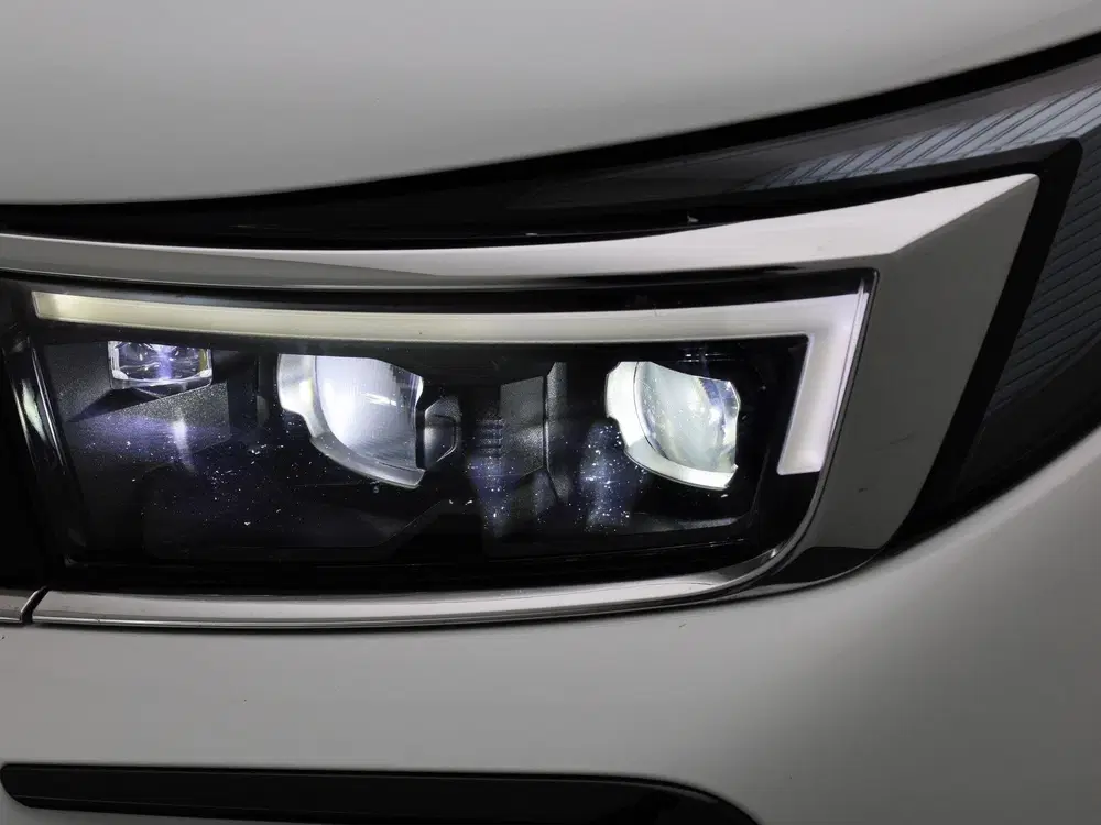 Opel Grandland 1.2 Turbo Elegance uit 2023, foto 13