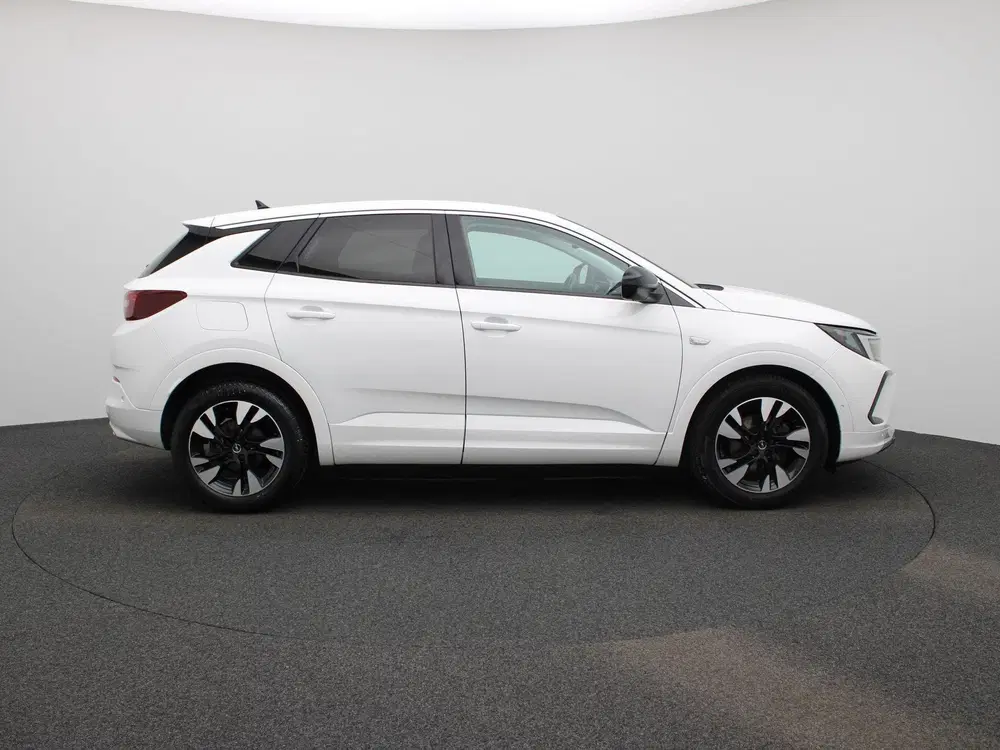 Opel Grandland 1.2 Turbo Elegance uit 2023, foto 6