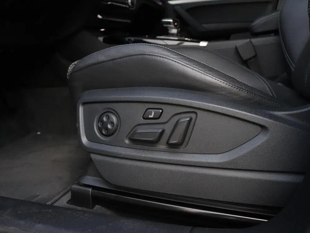 Audi Q5 55 TFSI e Quattro s-edition uit 2021, foto 13