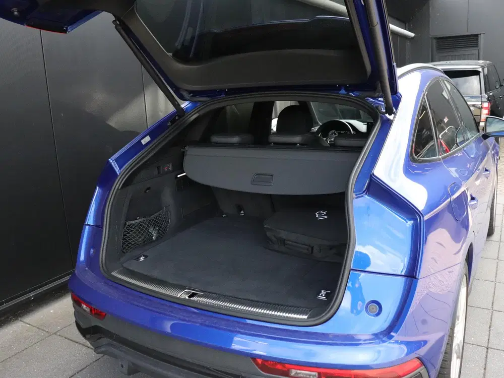Audi Q5 55 TFSI e Quattro s-edition uit 2021, foto 15