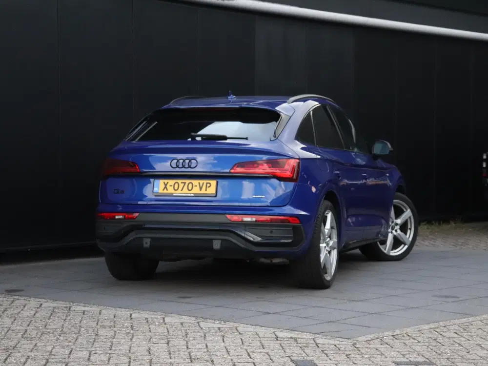 Audi Q5 55 TFSI e Quattro s-edition uit 2021, foto 3