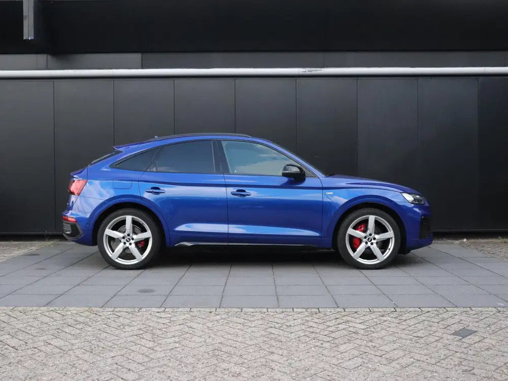 Audi Q5 55 TFSI e Quattro s-edition uit 2021, foto 4