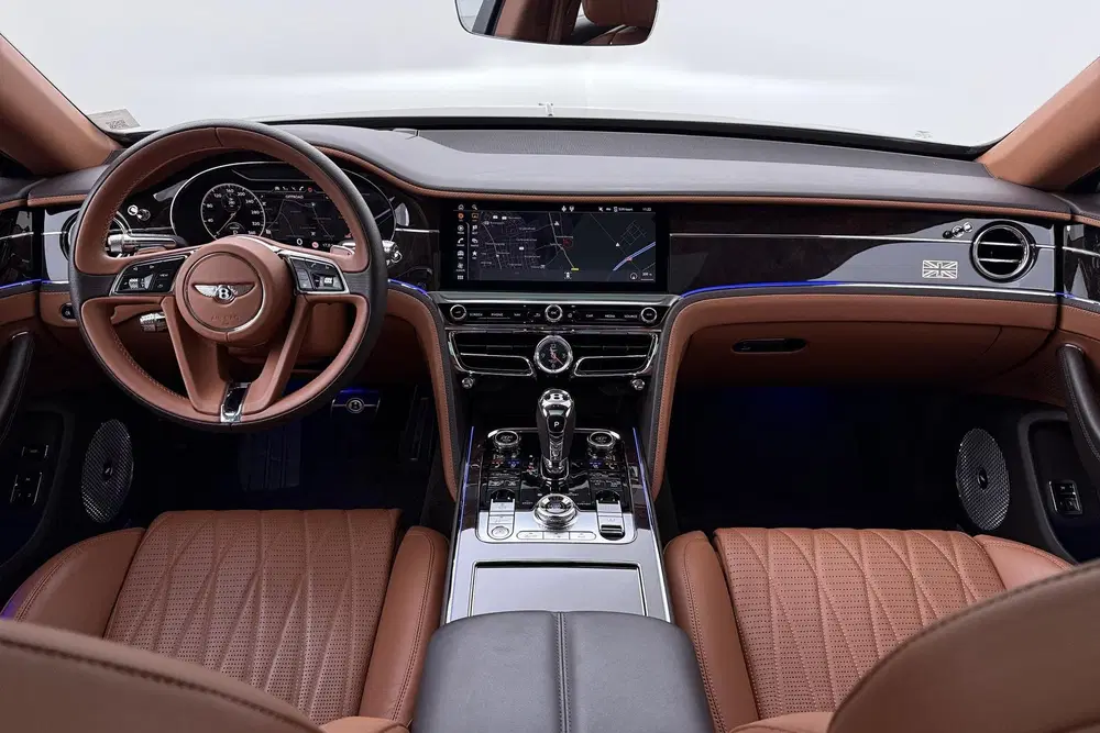 Bentley Flying Spur 6.0 W12 First Edition uit 2020, foto 4