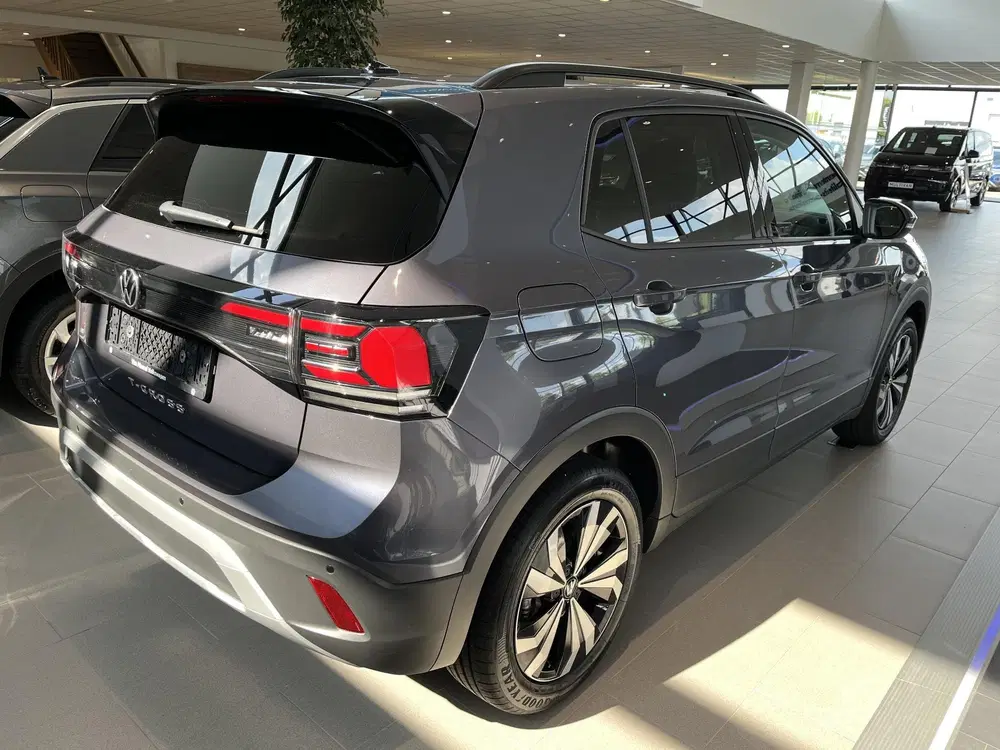 Volkswagen T-Cross 1.0 TSI Life Edition Climate Control uit 2025, foto 3