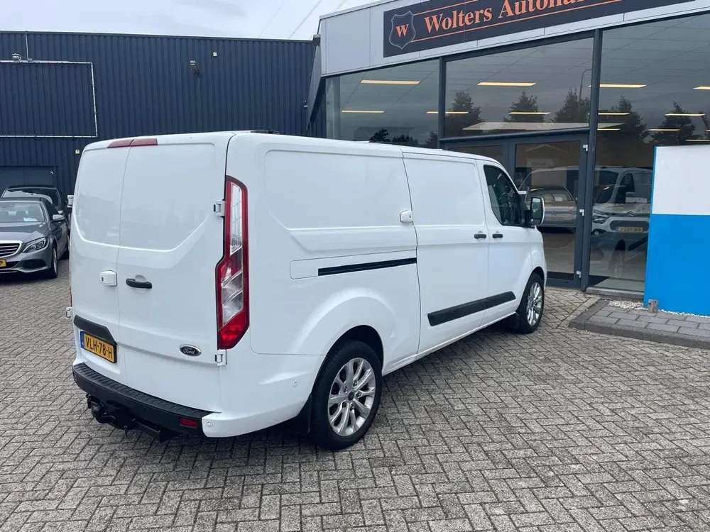 Ford Transit Custom 300 2.0 TDCI L2H2 Trend uit 2020, foto 10