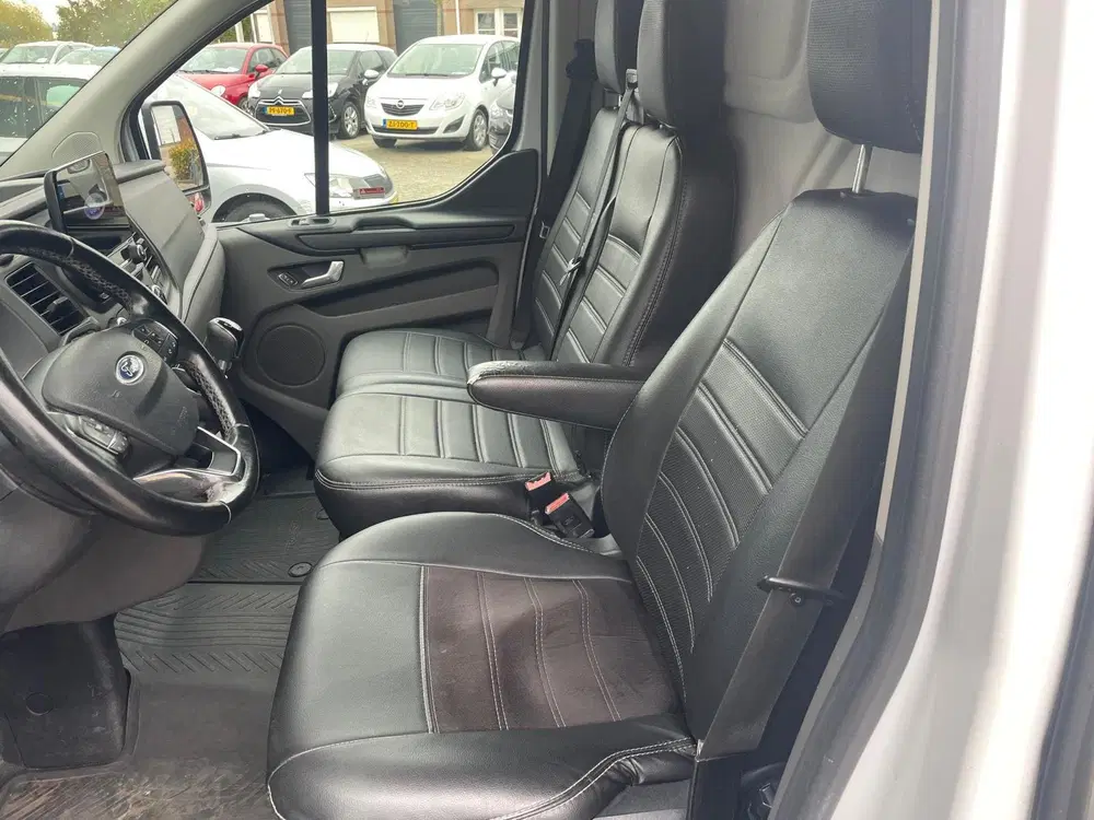 Ford Transit Custom 300 2.0 TDCI L2H2 Trend uit 2020, foto 12