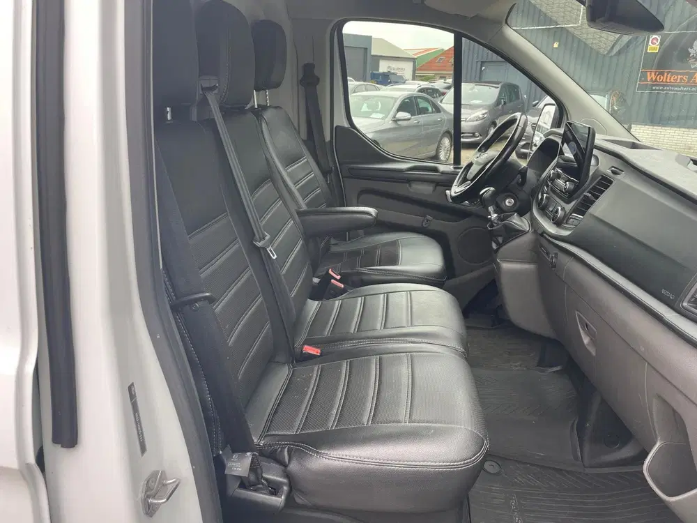 Ford Transit Custom 300 2.0 TDCI L2H2 Trend uit 2020, foto 13