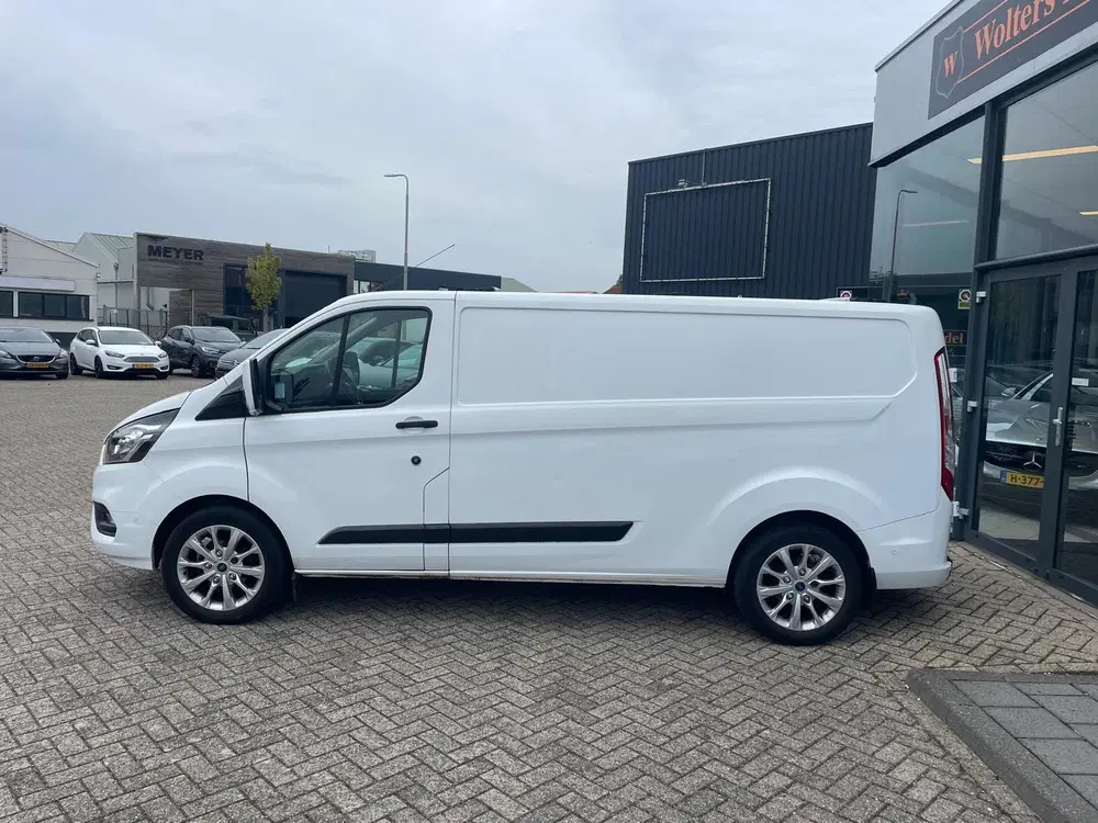 Ford Transit Custom 300 2.0 TDCI L2H2 Trend uit 2020, foto 7