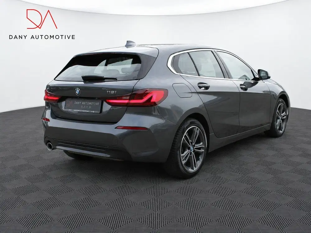 BMW 1-serie 118i CARPLAY I VIRTUAL I SFEERVERL. I CRUI uit 2021, foto 2