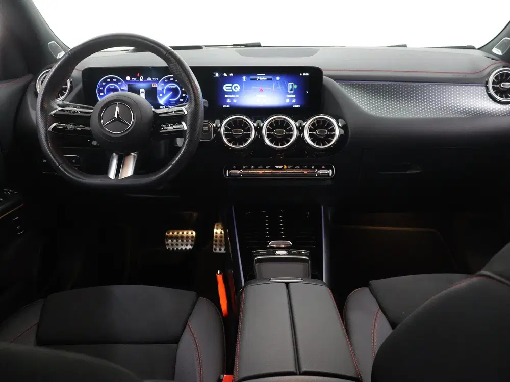 Mercedes-Benz EQA 250+ Business Solution AMG 71 kWh uit 2025, foto 8