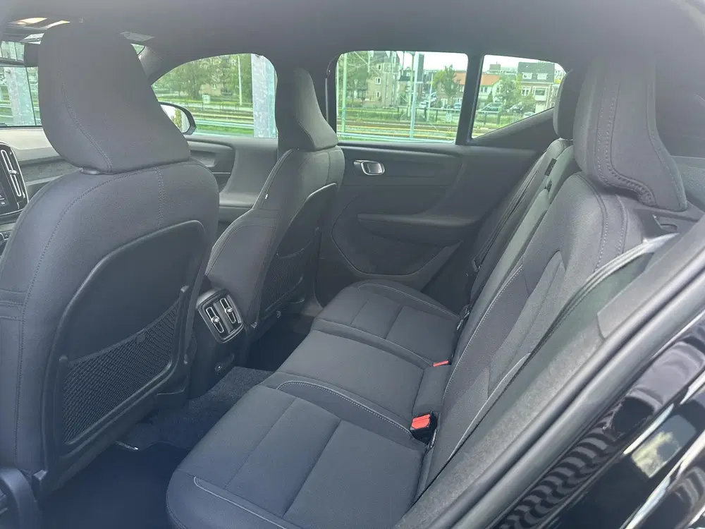 Volvo XC40 Recharge Core uit 2022, foto 12