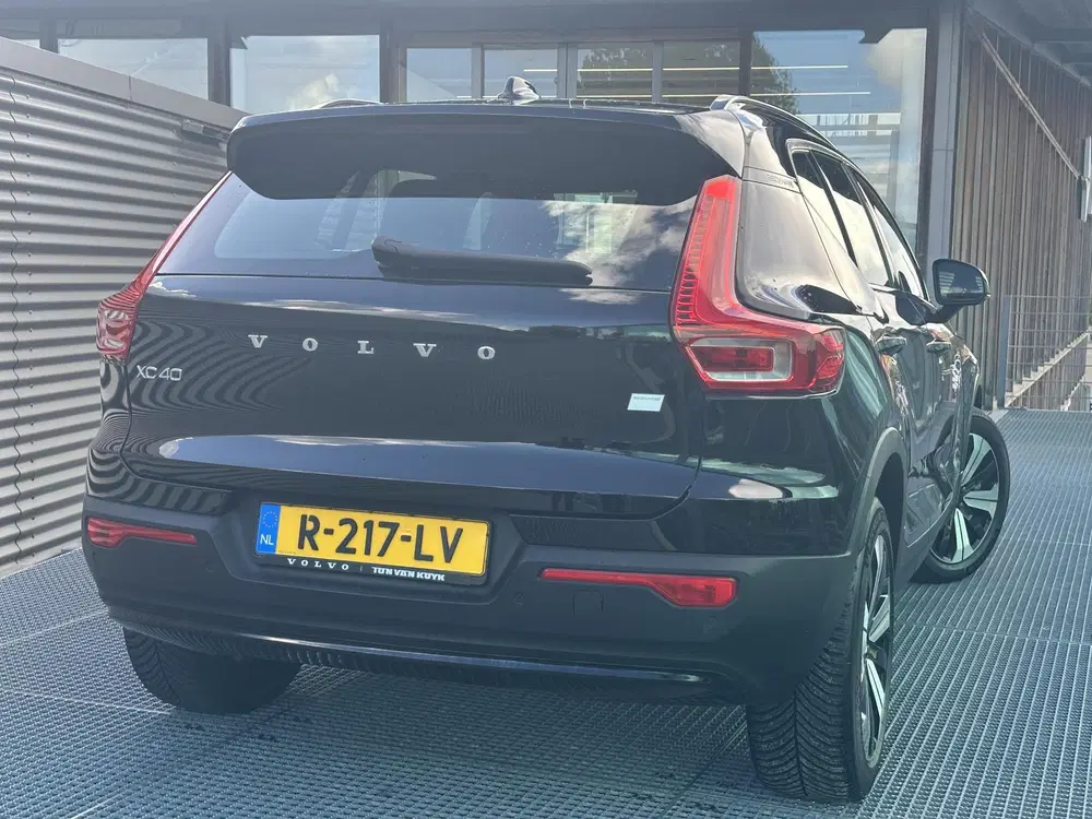 Volvo XC40 Recharge Core uit 2022, foto 3