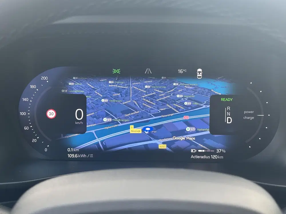 Volvo XC40 Recharge Core uit 2022, foto 6