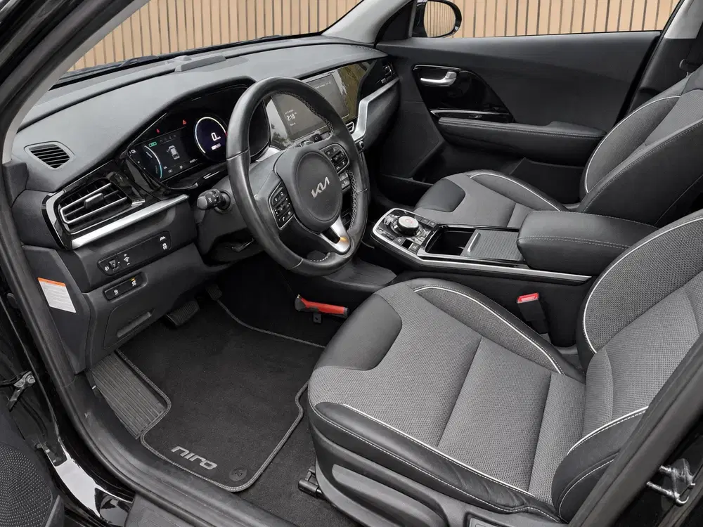 Kia Niro DynamicLine 64 kWh Dealer onderhouden uit 2021, foto 7