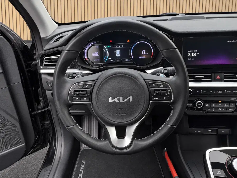 Kia Niro DynamicLine 64 kWh Dealer onderhouden uit 2021, foto 8