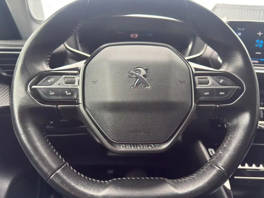 Peugeot 2008 1.2 PureTech Allure uit 2020, foto 14