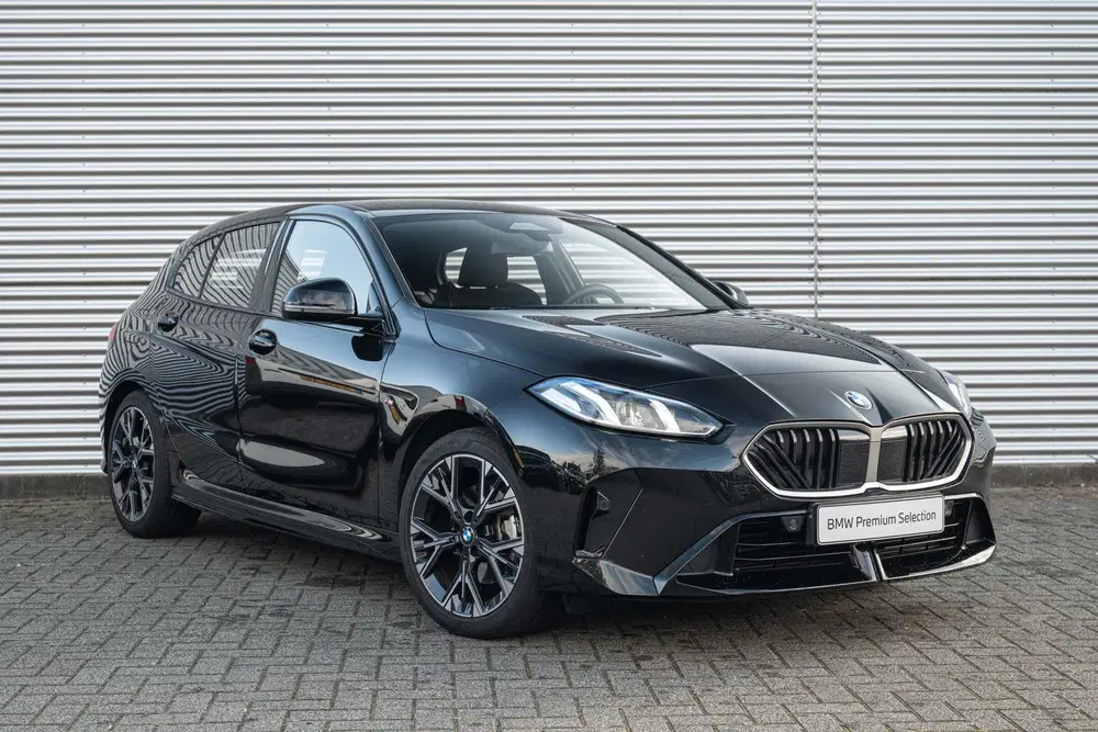 BMW 1-serie 120 M Sport Automaat uit 2025, foto 8