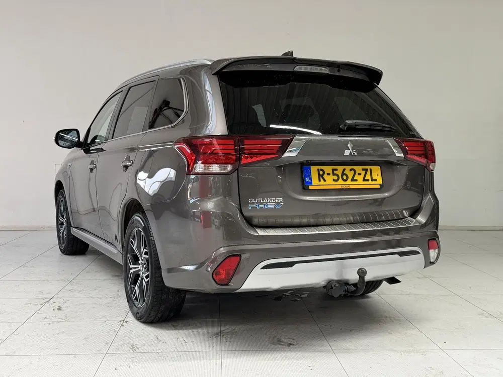 Mitsubishi Outlander 2.4 PHEV Intense uit 2021, foto 6