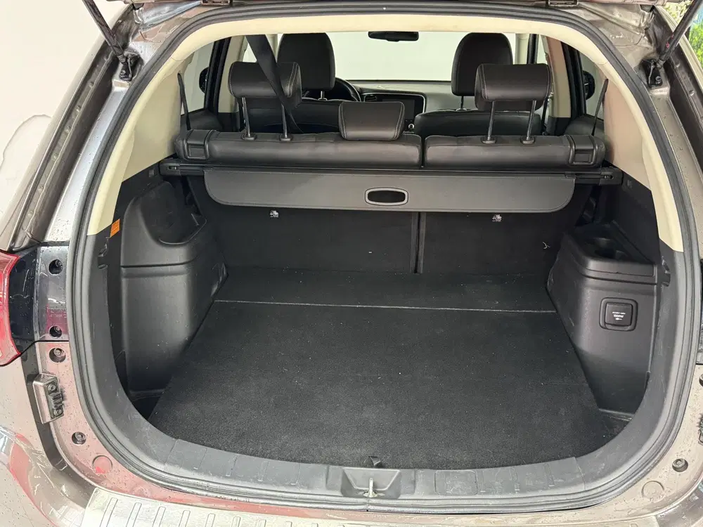 Mitsubishi Outlander 2.4 PHEV Intense uit 2021, foto 9