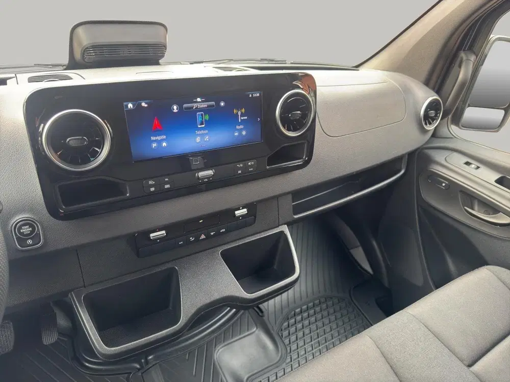 Mercedes-Benz Sprinter 317 L2H2 uit 2024, foto 14
