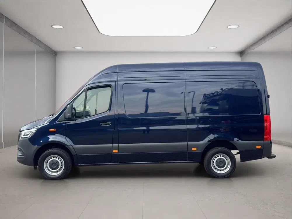 Mercedes-Benz Sprinter 317 L2H2 uit 2024, foto 2