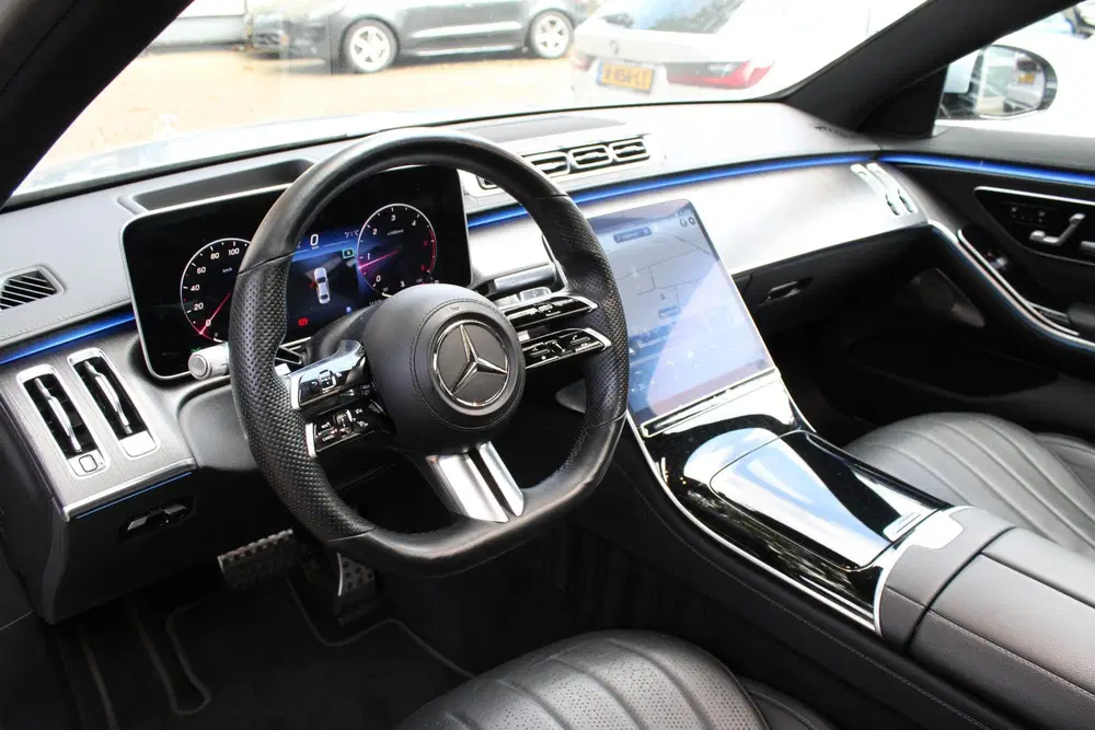 Mercedes-Benz S-Klasse 350d 4MATIC AMG uit 2021, foto 13